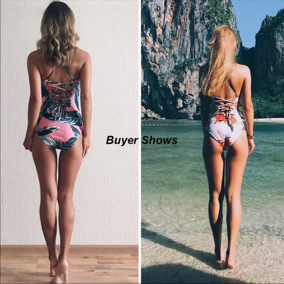 Floral swimsuit - Picture 2 of 5